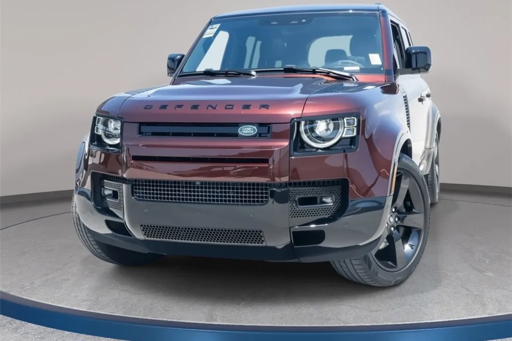 2025 Land Rover Defender 110 Sedona Red photo 1