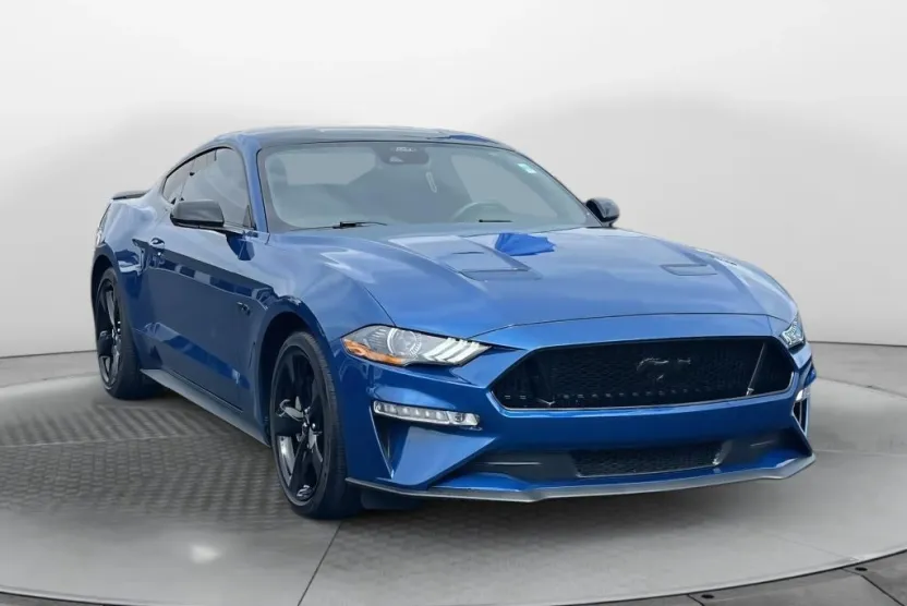 2023 Ford Mustang GT Premium photo 1
