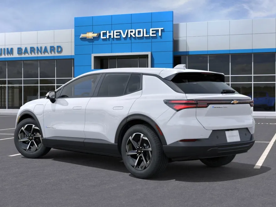 2026 Chevrolet Equinox LT photo 1