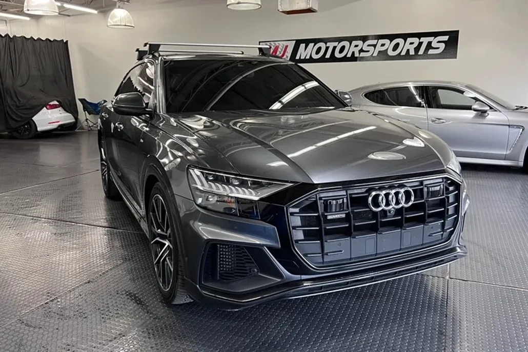 2019 Audi Q8 line Prestige photo 1