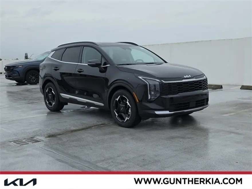 2026 Kia Sportage EX photo 1