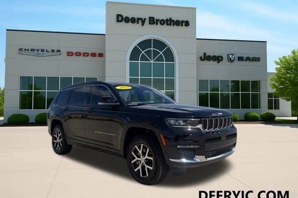 2025 Jeep Grand Cherokee Limited photo 1