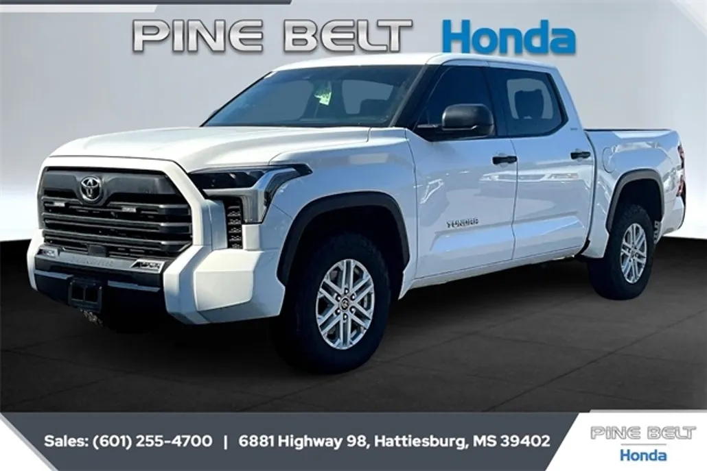 2023 Toyota Tundra SR5 photo 1