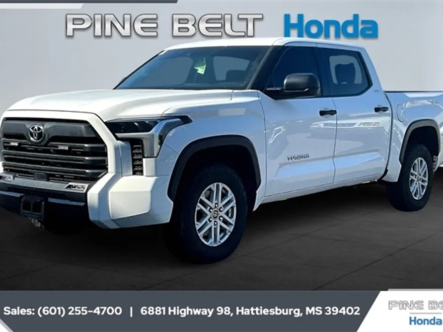 2023 Toyota Tundra SR5 photo 1