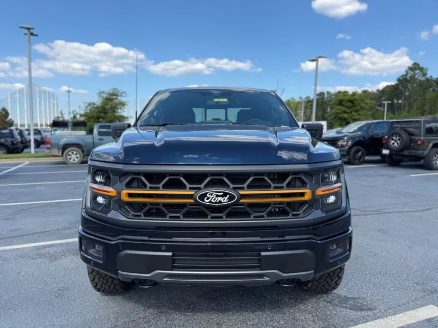 2025 Ford F-150 Tremor photo 1