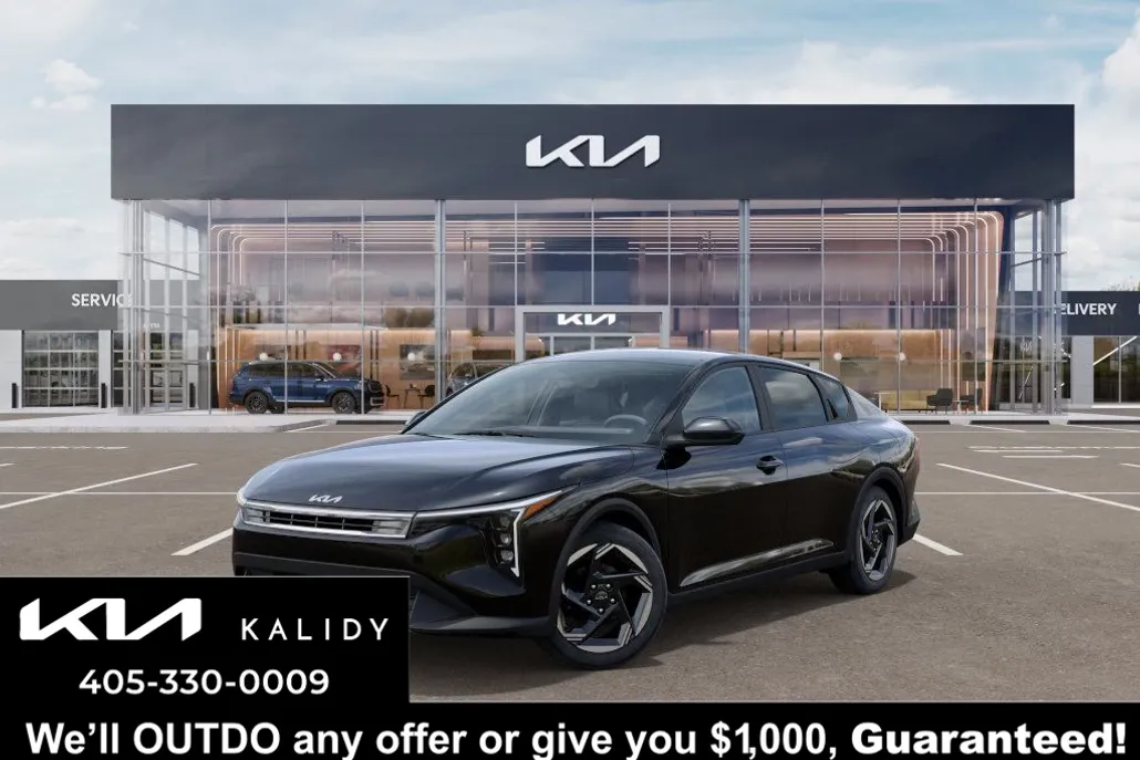 2025 Kia K4 photo 1