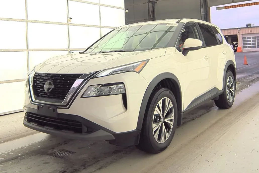 2023 Nissan Rogue SV photo 1