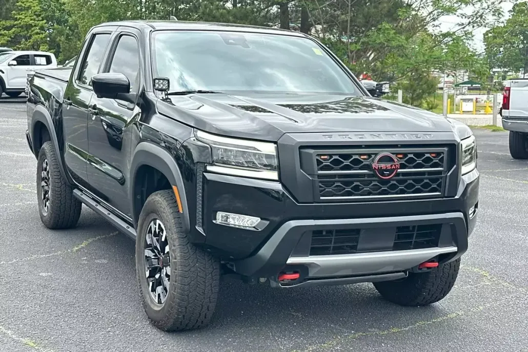 2023 Nissan Frontier PRO-4X photo 1