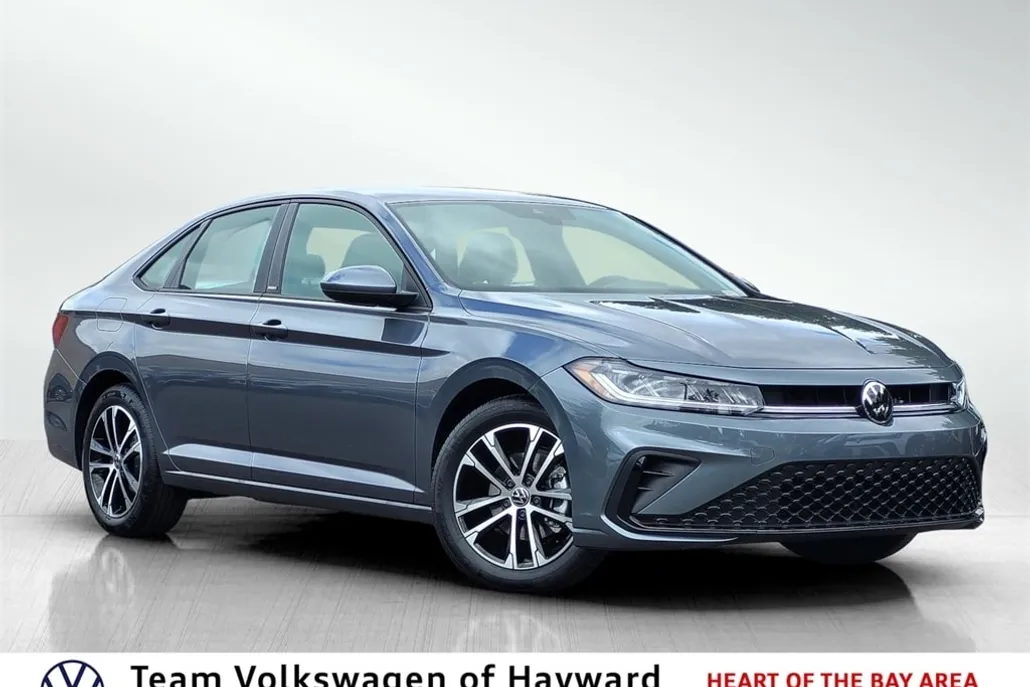 2026 Volkswagen Jetta Sport photo 1
