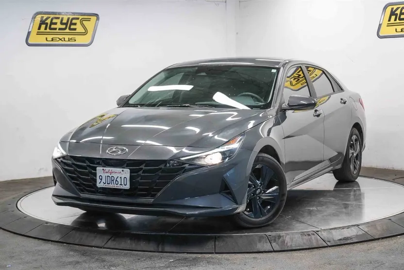 2023 Hyundai Elantra Hybrid Blue photo 1