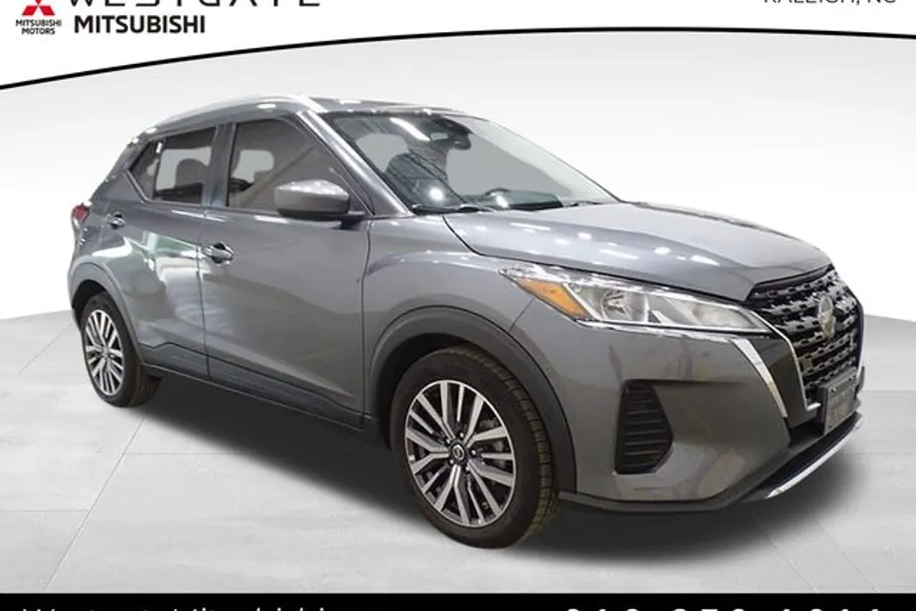 2021 Nissan Kicks SV photo 1