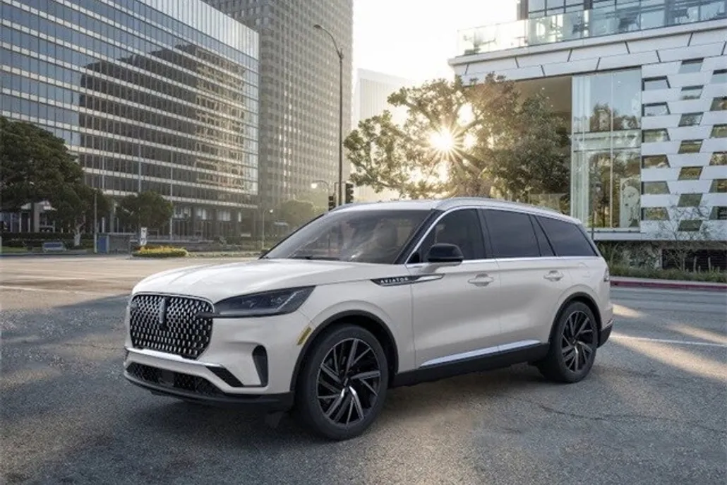2025 Lincoln Aviator Reserve photo 1