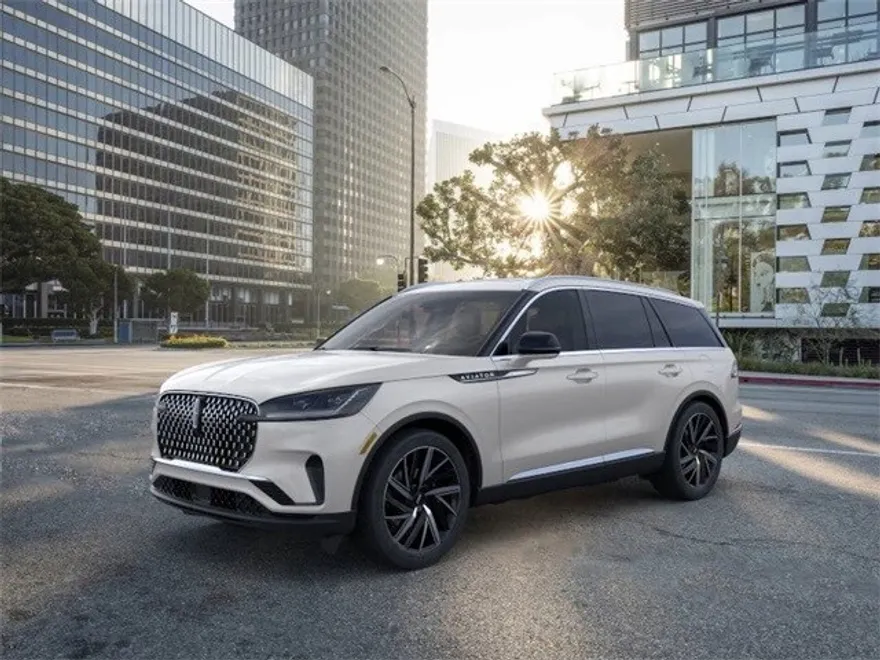 2025 Lincoln Aviator Reserve photo 1