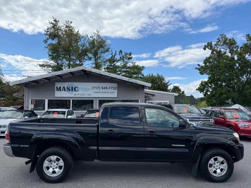 2011 Toyota Tacoma V6 photo 1