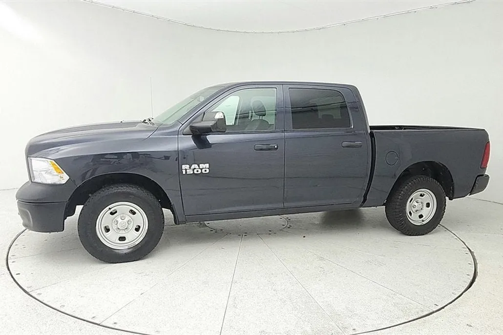 2016 Ram 1500 Tradesman photo 1