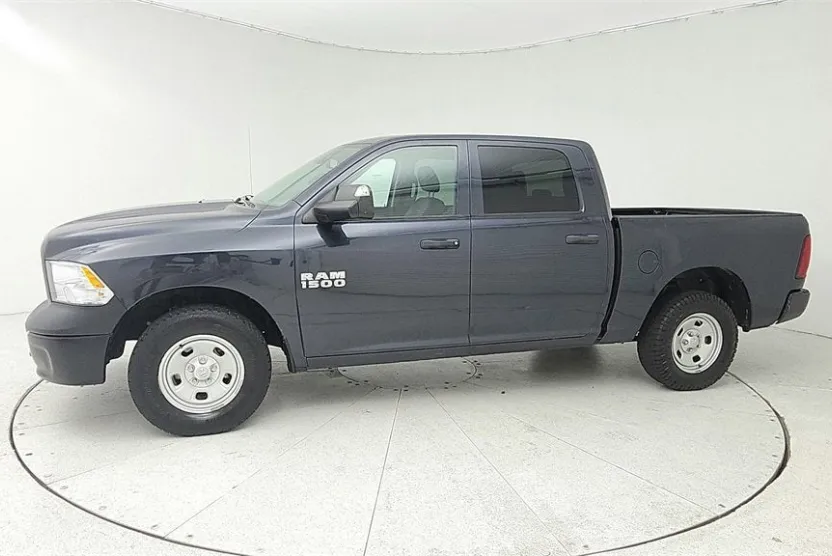 2016 Ram 1500 Tradesman photo 1