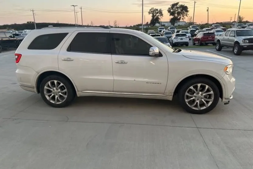 2017 Dodge Durango Citadel photo 1