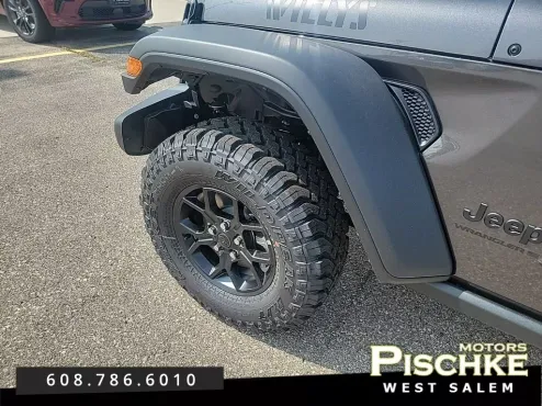 2024 Jeep Wrangler Willys photo 4
