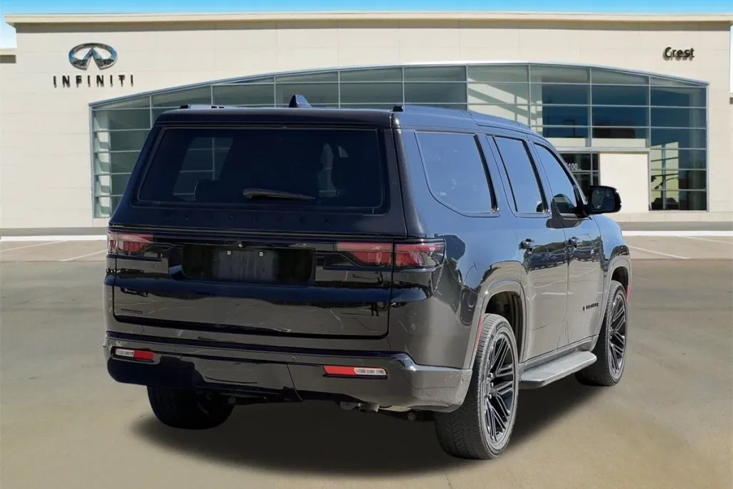 2022 Jeep Wagoneer Series III photo 1
