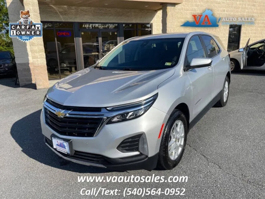 2022 Chevrolet Equinox LT photo 1