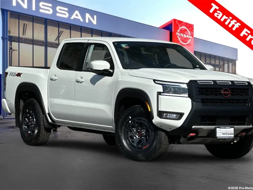 2025 Nissan Frontier PRO-4X photo 1