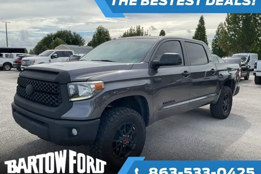 2018 Toyota Tundra SR5 photo 1
