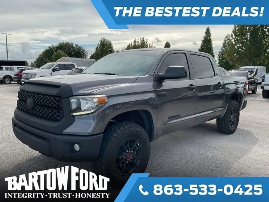 2018 Toyota Tundra SR5 photo 1