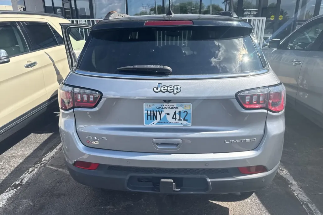 2019 Jeep Compass Limited photo 1