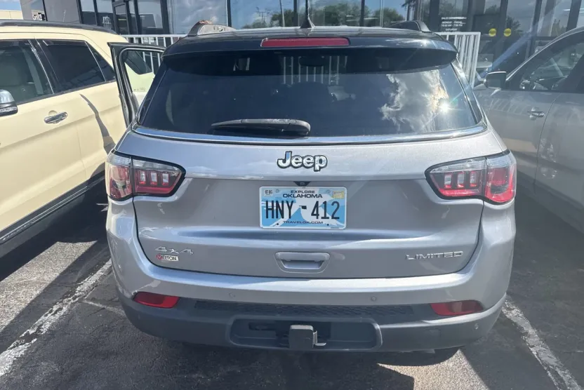 2019 Jeep Compass Limited photo 1