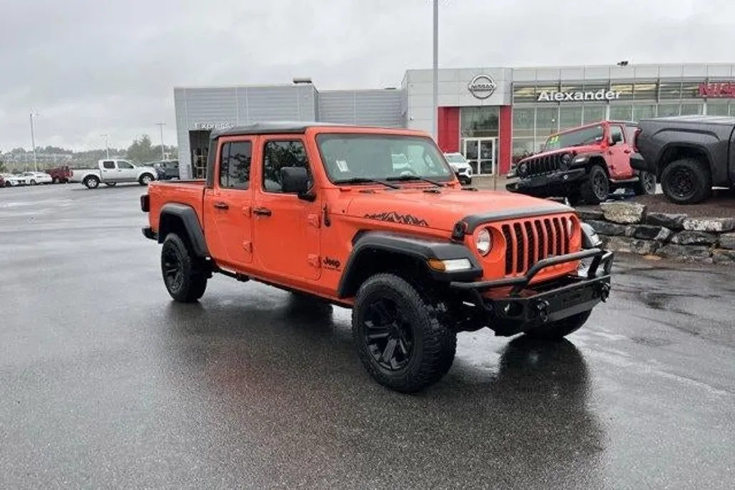 2020 Jeep Gladiator Sport S photo 1