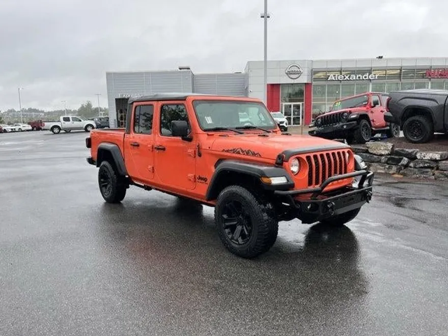 2020 Jeep Gladiator Sport S photo 1