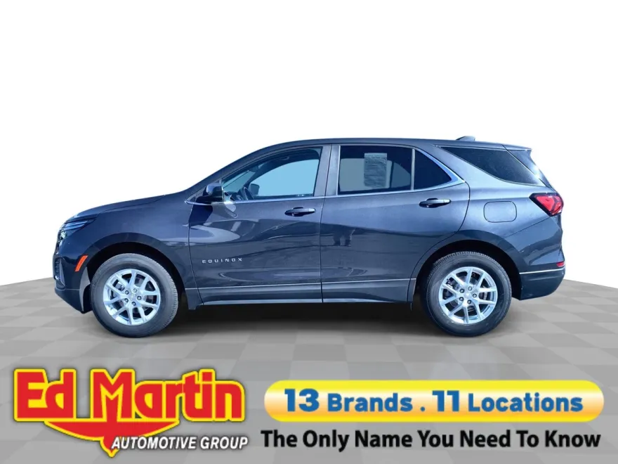 2022 Chevrolet Equinox LT photo 1