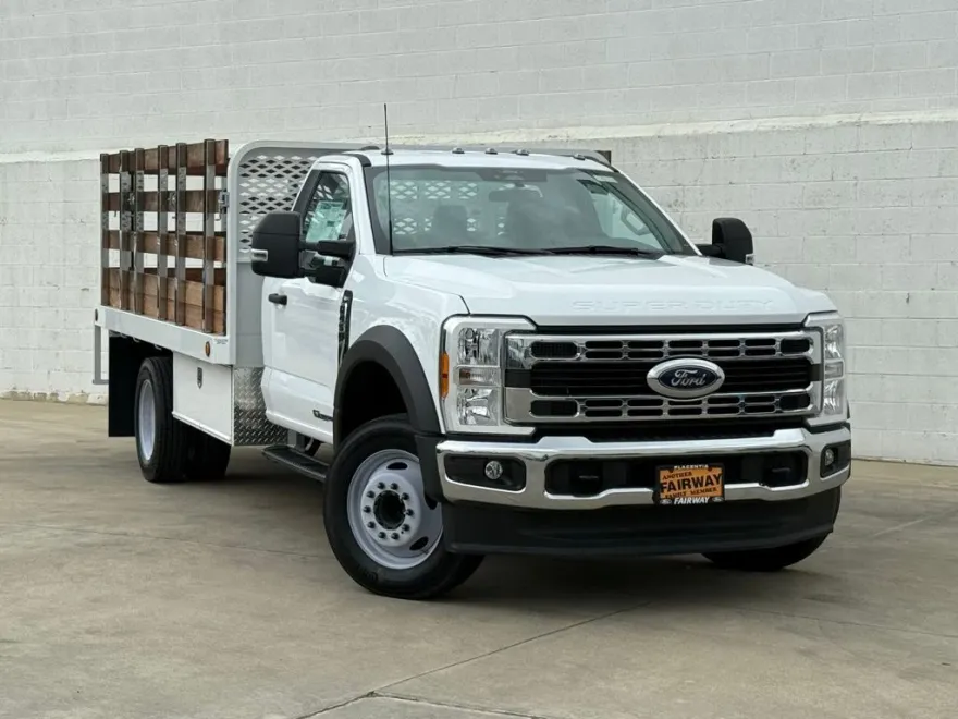 2024 Ford F-450 XL photo 1