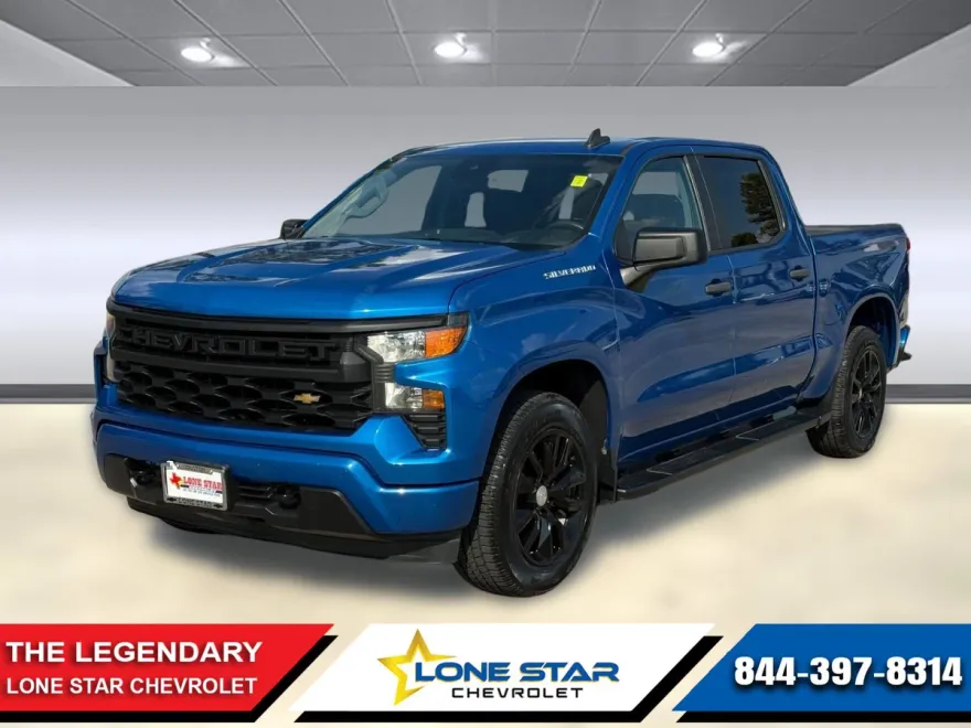 2022 Chevrolet Silverado 1500 Custom photo 1
