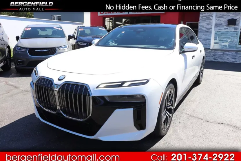 2023 Bmw 740i photo 1