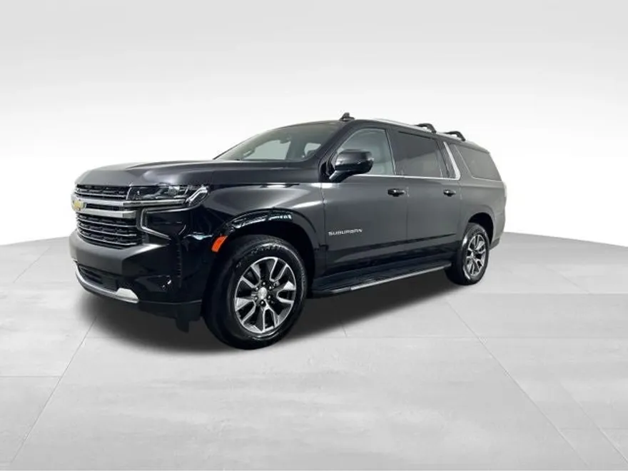 2021 Chevrolet Suburban LT photo 1