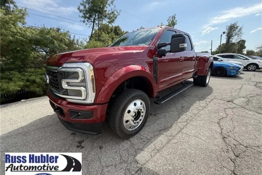 2026 Ford F-450 Platinum photo 1