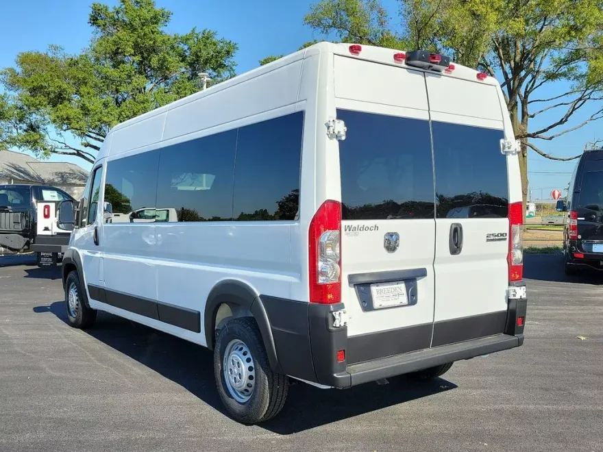 2024 Ram ProMaster 2500 photo 1