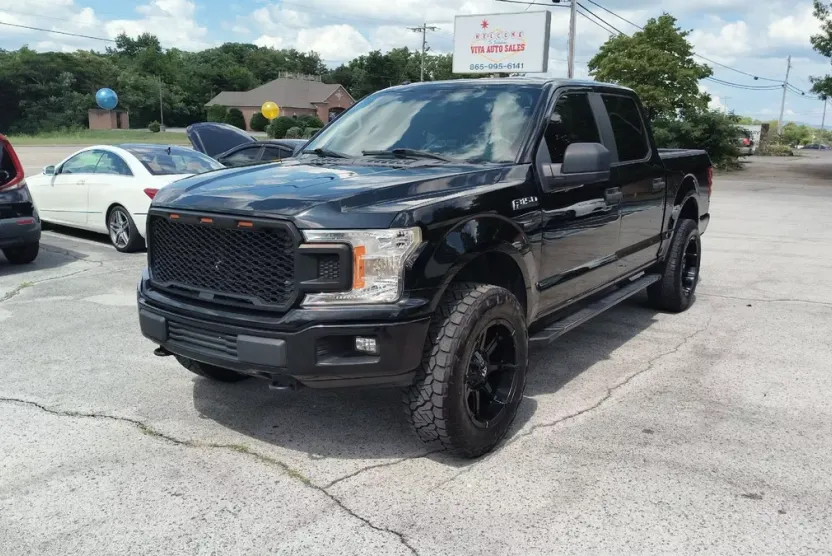 2018 Ford F-150 XL photo 1