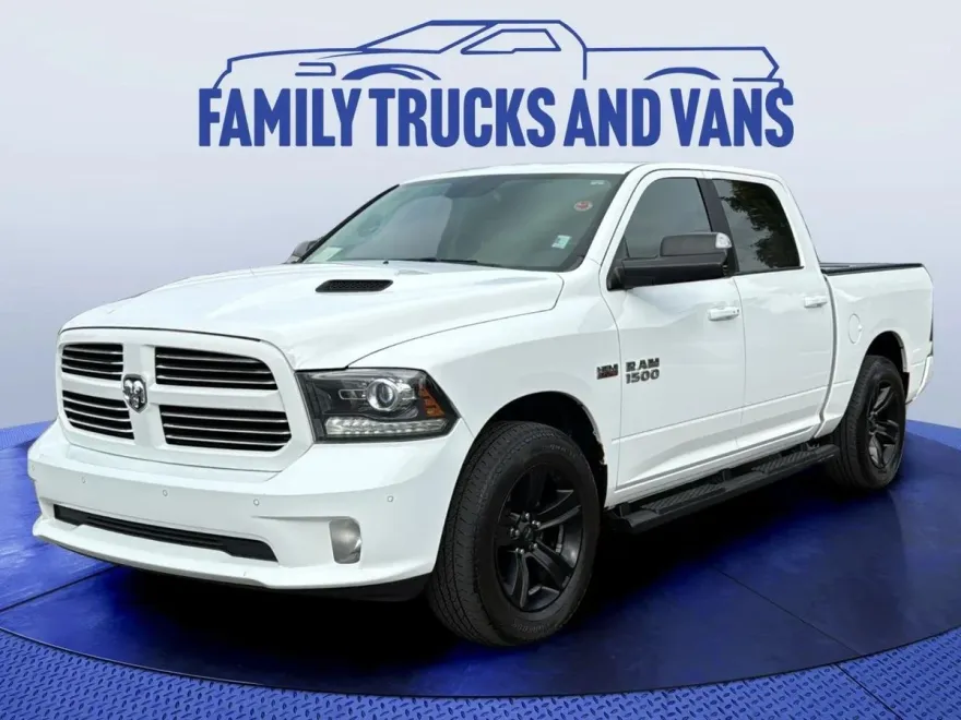 2017 Ram 1500 Sport photo 1