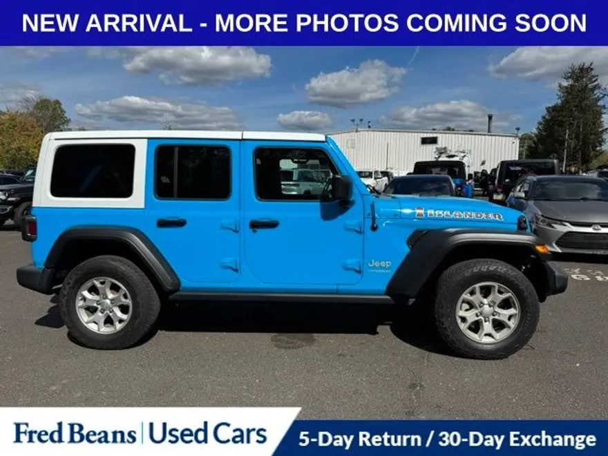 2021 Jeep Wrangler Unlimited Islander photo 1