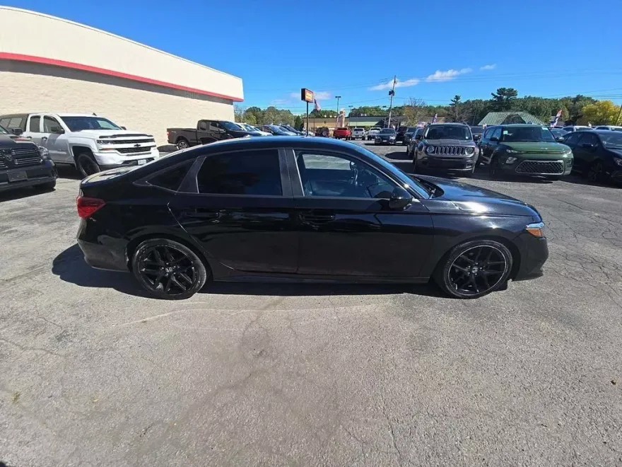 2022 Honda Civic Sport photo 1
