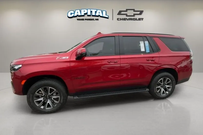 2024 Chevrolet Tahoe Z71 photo 1