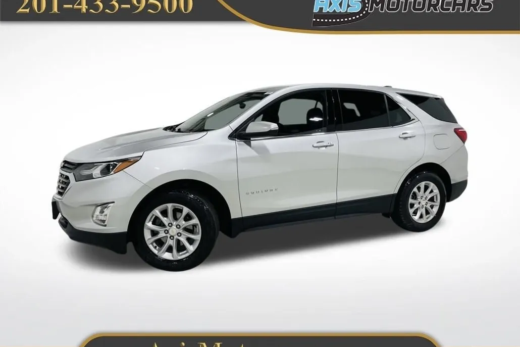 2019 Chevrolet Equinox LT photo 1