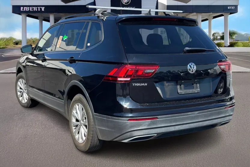 2020 Volkswagen Tiguan S photo 1