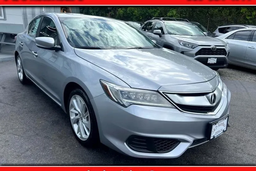 2018 Acura ILX Premium photo 1