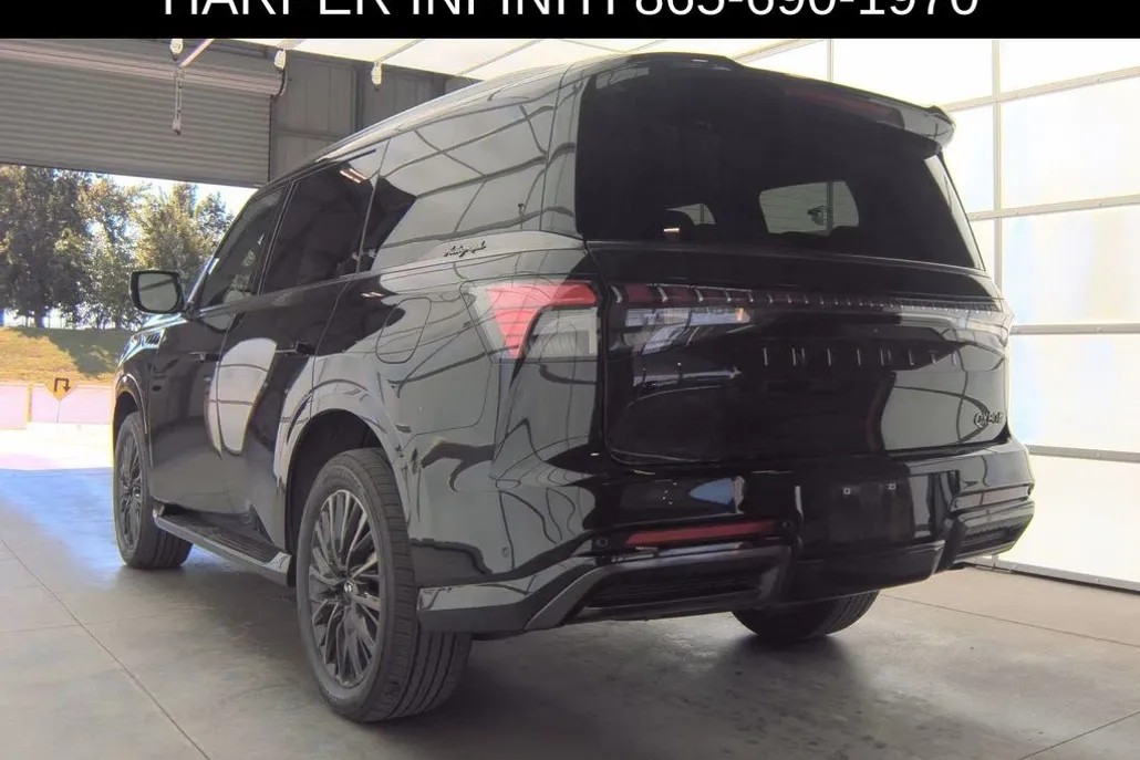 2025 Infiniti QX80 photo 1
