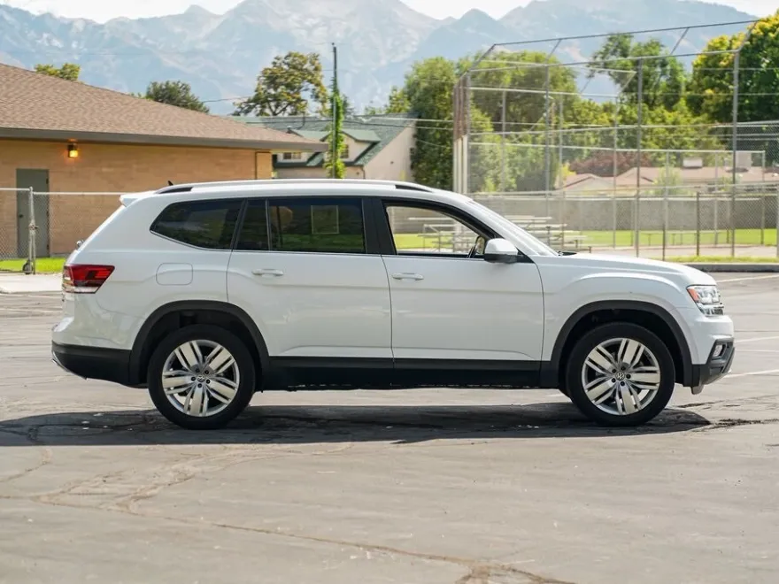 2019 Volkswagen Atlas V6 SE Technology photo 1