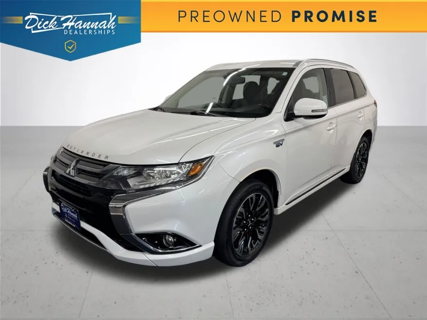 2018 Mitsubishi Outlander PHEV SEL photo 1