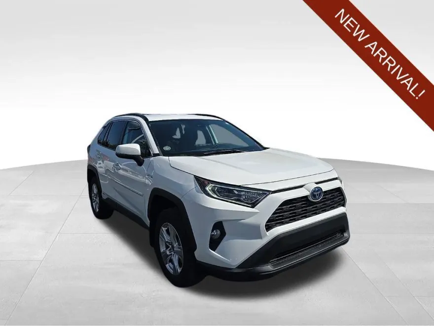 2021 Toyota RAV4 Hybrid XLE photo 1